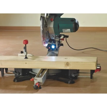 Metabo Kapp- Und Gehrungssäge KGS 216 M 2 Metabo Kapp- Und Gehrungssäge KGS 216 M – Bild 2