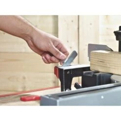 Metabo Kapp- Und Gehrungssäge KGS 216 M 17 Metabo Kapp- Und Gehrungssäge KGS 216 M -Obi Verkäufe 13 2085 Kappsaege KS216M 3