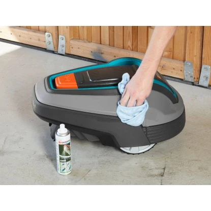 Gardena Wartungs- Und Reinigungs-Set Für Mähroboter Inkl. Aufbewahrungsbox 2 Gardena Wartungs- Und Reinigungs-Set Für Mähroboter Inkl. Aufbewahrungsbox – Bild 2