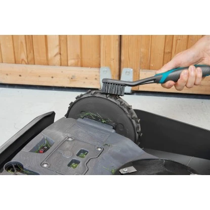 Gardena Wartungs- Und Reinigungs-Set Für Mähroboter Inkl. Aufbewahrungsbox 6 Gardena Wartungs- Und Reinigungs-Set Für Mähroboter Inkl. Aufbewahrungsbox – Bild 6