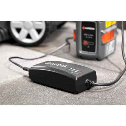 Gardena Schnell-Ladegerät QC40 Für 40 V Akkus 2 Gardena Schnell-Ladegerät QC40 Für 40 V Akkus – Bild 2