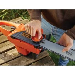 Black & Decker Black+Decker Elektro-Kettensäge CS2040 2.000 W 40 Cm Schwertlänge -Obi Verkäufe 185946 2012 6