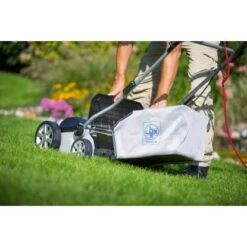 LUX Elektro-Vertikutierer Und -Rasenlüfter E-VL-1800/36 Mit 1.800 W 8 LUX Elektro-Vertikutierer Und -Rasenlüfter E-VL-1800/36 Mit 1.800 W -Obi Verkäufe 2725836 2137 2