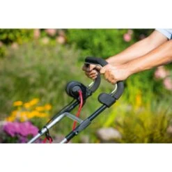 LUX Elektro-Vertikutierer Und -Rasenlüfter E-VL-1800/36 Mit 1.800 W 10 LUX Elektro-Vertikutierer Und -Rasenlüfter E-VL-1800/36 Mit 1.800 W -Obi Verkäufe 2725836 2137 4