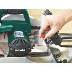 Metabo Kapp- Und Gehrungssäge KGS 216 M 24 Metabo Kapp- Und Gehrungssäge KGS 216 M -Obi Verkäufe 3 2085 Kappsaege KS216M 10