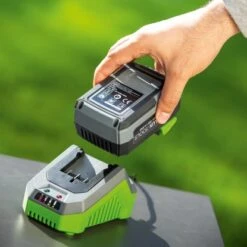 LUX 1 PowerSystem Starter-Set Mit 20 V 2 Ah Li-Ion Akku Und Schnellladegerät 14 LUX 1 PowerSystem Starter-Set Mit 20 V 2 Ah Li-Ion Akku Und Schnellladegerät -Obi Verkäufe 4007871960514 A 02 1