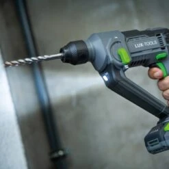 LUX Akku-Bohrhammer 1 PowerSystem A-BH-20 17 LUX Akku-Bohrhammer 1 PowerSystem A-BH-20 -Obi Verkäufe 4007871960729 A 06