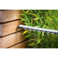 LUX Elektro-Heckenschere E-HS-710/60 A 9 LUX Elektro-Heckenschere E-HS-710/60 A -Obi Verkäufe 4007872343286 CU01 101117