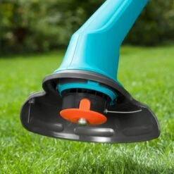 Gardena Elektro-Rasentrimmer SmallCut 300/23 -Obi Verkäufe 6235154 A 02