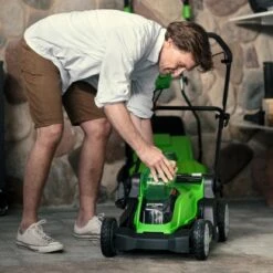 Greenworks Akku-Rasenmäher G40LM41K4 KIT 40V 27 Greenworks Akku-Rasenmäher G40LM41K4 KIT 40V -Obi Verkäufe 6952909025865 2705 A 11