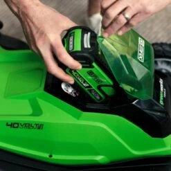 Greenworks Akku-Rasenmäher G40LM41K4 KIT 40V 25 Greenworks Akku-Rasenmäher G40LM41K4 KIT 40V -Obi Verkäufe 6952909025865 2705 A 12