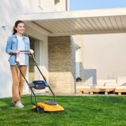 Stiga Akku-Luftkissenmäher Aero 132e Inkl. 2 Akkus & Doppelladegerät 23 Stiga Akku-Luftkissenmäher Aero 132e Inkl. 2 Akkus & Doppelladegerät -Obi Verkäufe 7050164 A01
