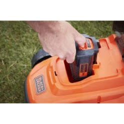 Black & Decker Black+Decker Akku-Rasenmäher 36 V/2x 2,5 Ah 38 Cm BCMW3336L2 11 Black & Decker Black+Decker Akku-Rasenmäher 36 V/2x 2,5 Ah 38 Cm BCMW3336L2 -Obi Verkäufe 838013 2012 838013 F188