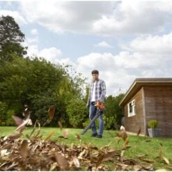 Black & Decker Black+Decker 3-in-1 Elektro-Laubsauger Und Bläser BEBLV290 2.900 W 20 Black & Decker Black+Decker 3-in-1 Elektro-Laubsauger Und Bläser BEBLV290 2.900 W -Obi Verkäufe 947394 2012 7